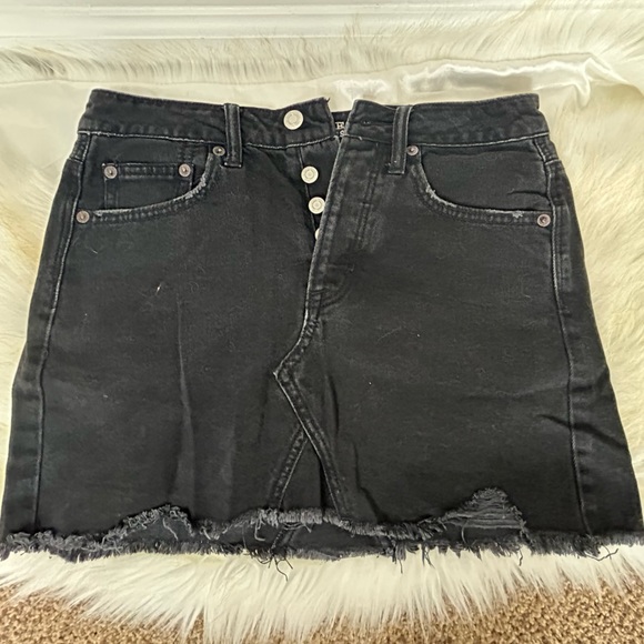 American Eagle Black Jean Skirt Size 2 - Picture 1 of 4
